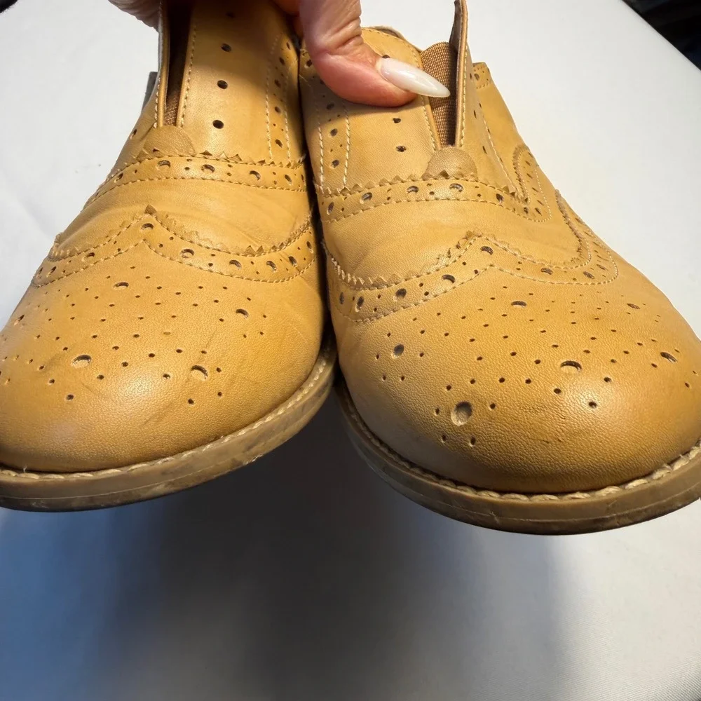Melrose and Market Tan Brogue‎ Wingtip Laceless Oxford Shoes 10M